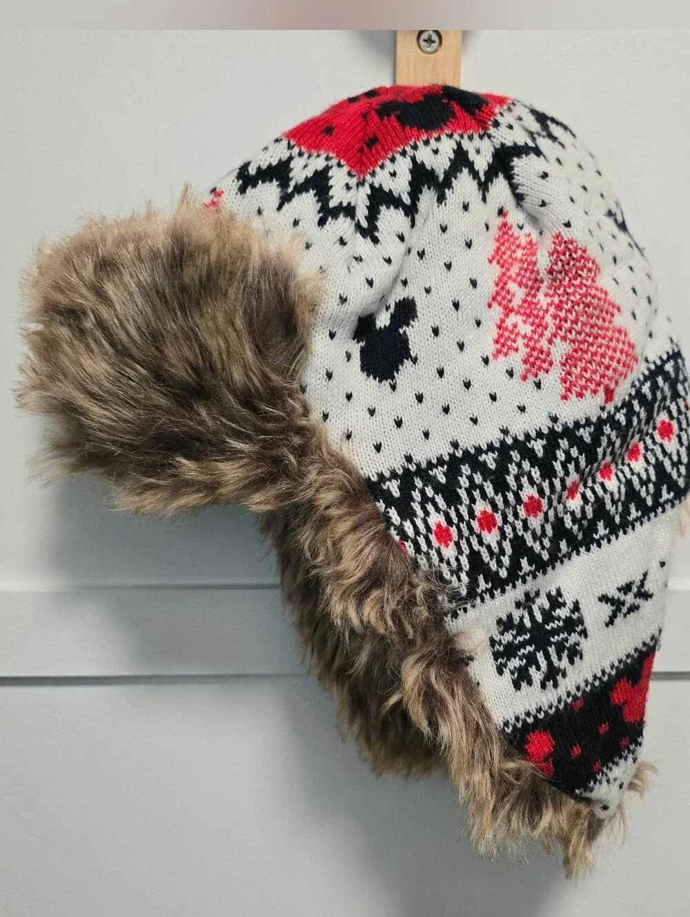 babyGap | Disney Mickey Mouse Trapper Hat & Gloves. Soft Knit Winter Hat.